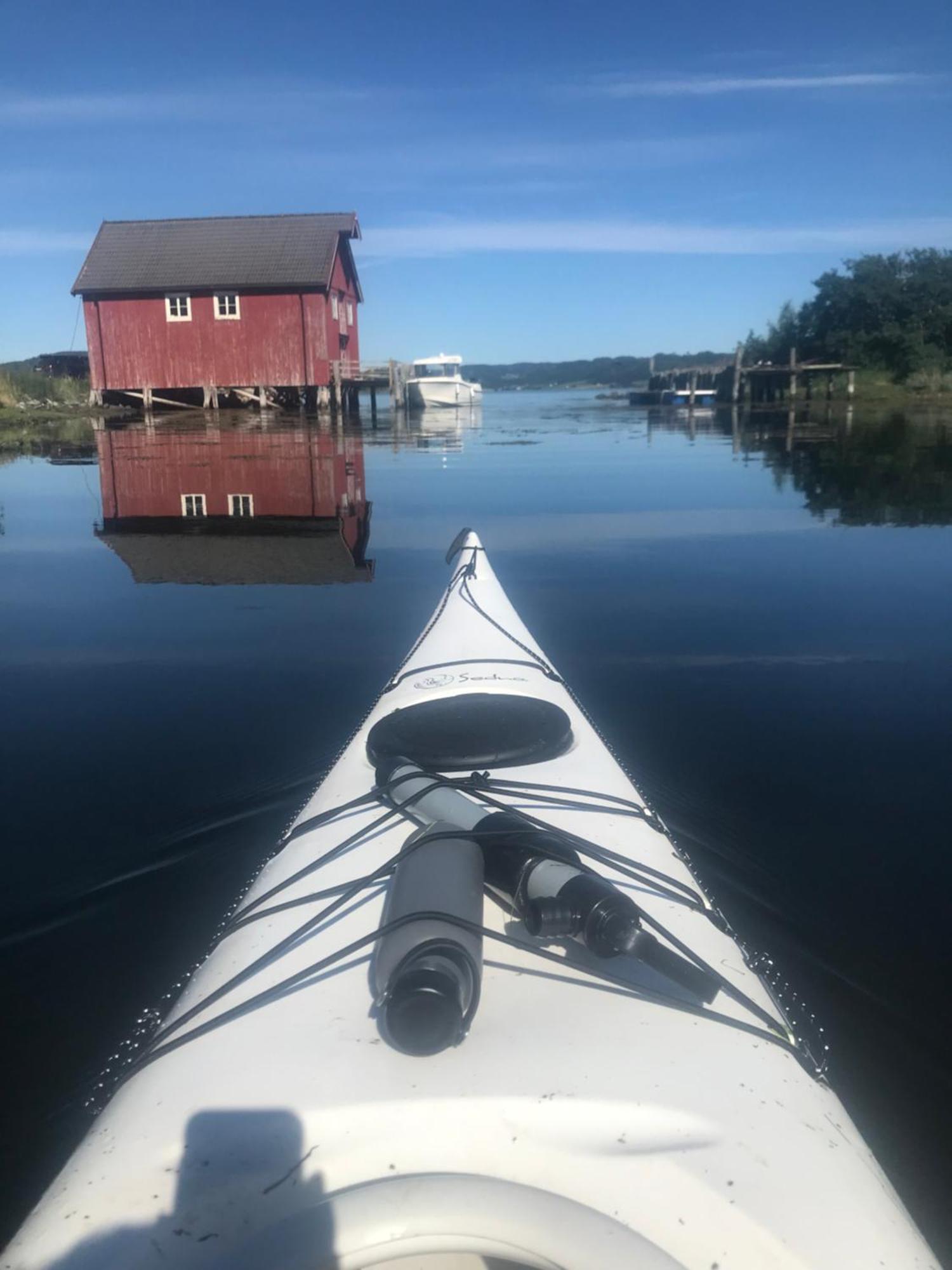 Saga, Et Unikt, Sjarmerende Badehotell Med Fa Rom, Sauna Og Badebrygge - Inderoy Straumen  ภายนอก รูปภาพ
